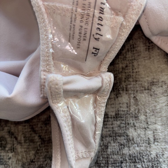 FREE PEOPLE For The Frill Of It Bodysuit Women's XL Dusty Pink Thong Style NEW - Picture 5 of 8